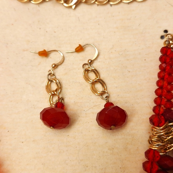 Cocktail Necklace Set - Picture 2 of 2